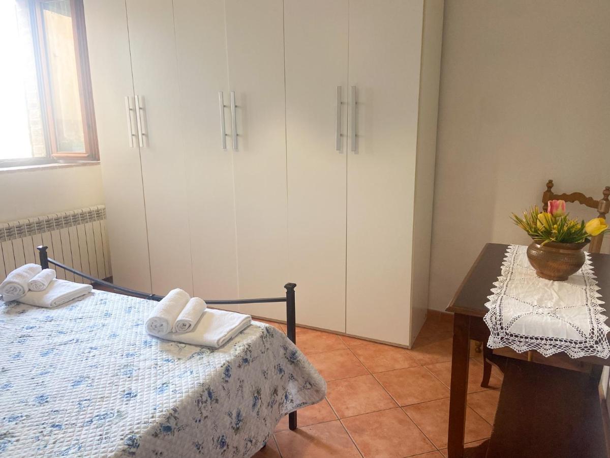 Appartamento La Chiusa 몬티시아노 외부 사진
